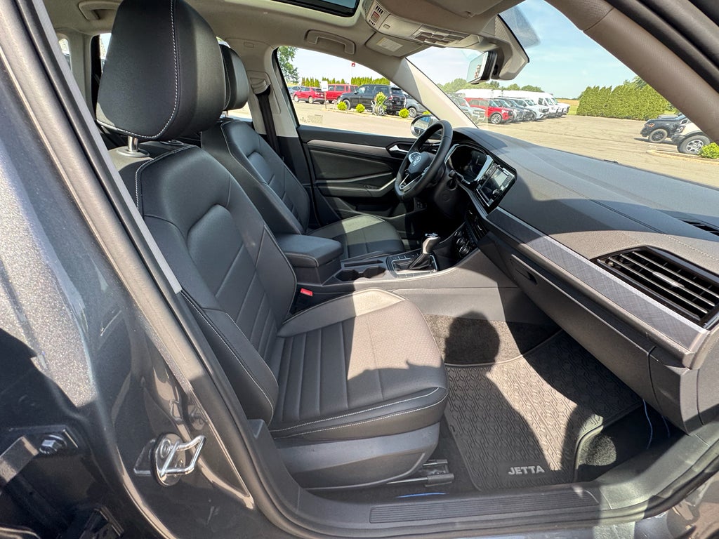 2024 Volkswagen Jetta SE FWD
