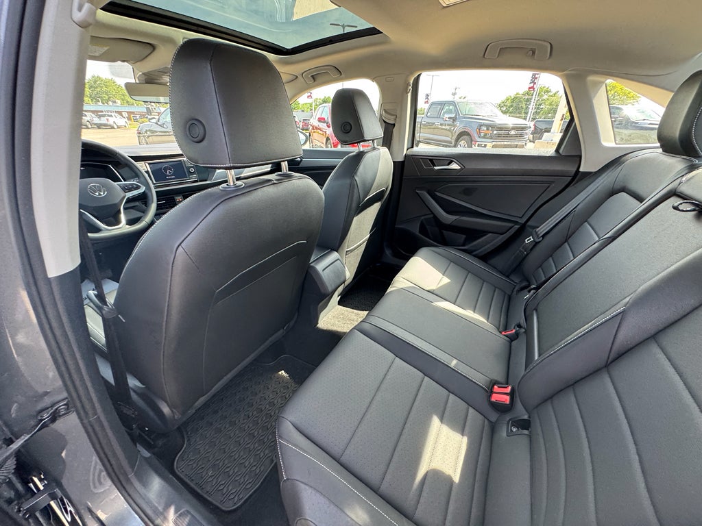 2024 Volkswagen Jetta SE FWD
