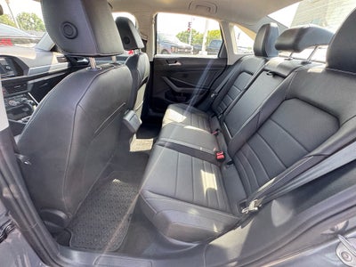 2024 Volkswagen Jetta SE FWD