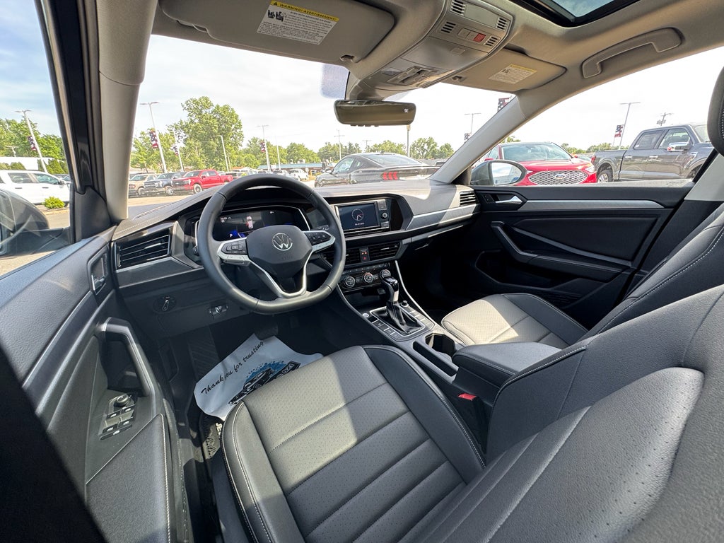 2024 Volkswagen Jetta SE FWD