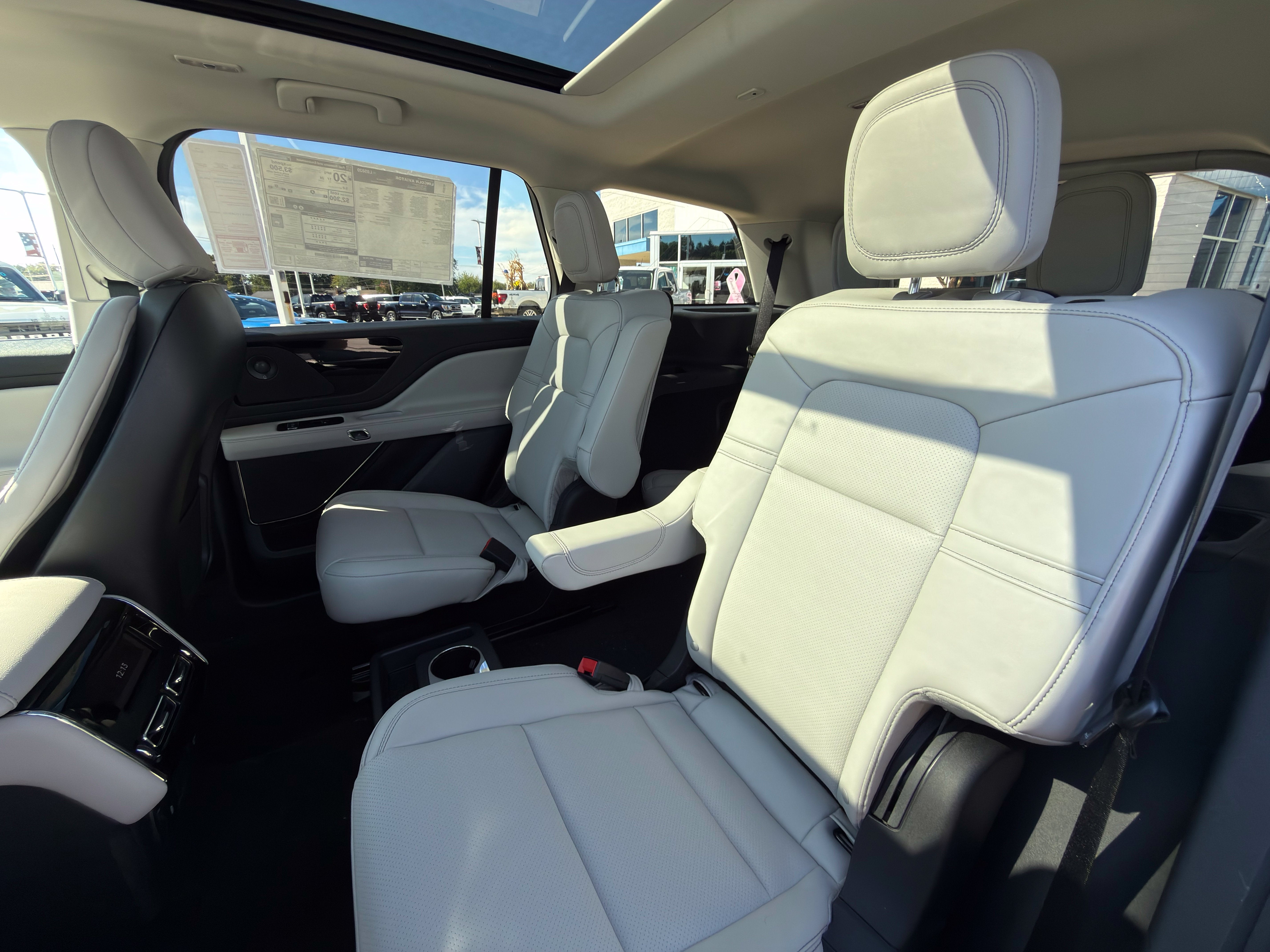 2027 Lincoln Aviator Premiere Premium