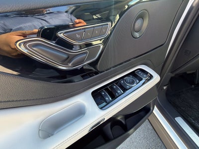 2027 Lincoln Aviator Premiere Premium