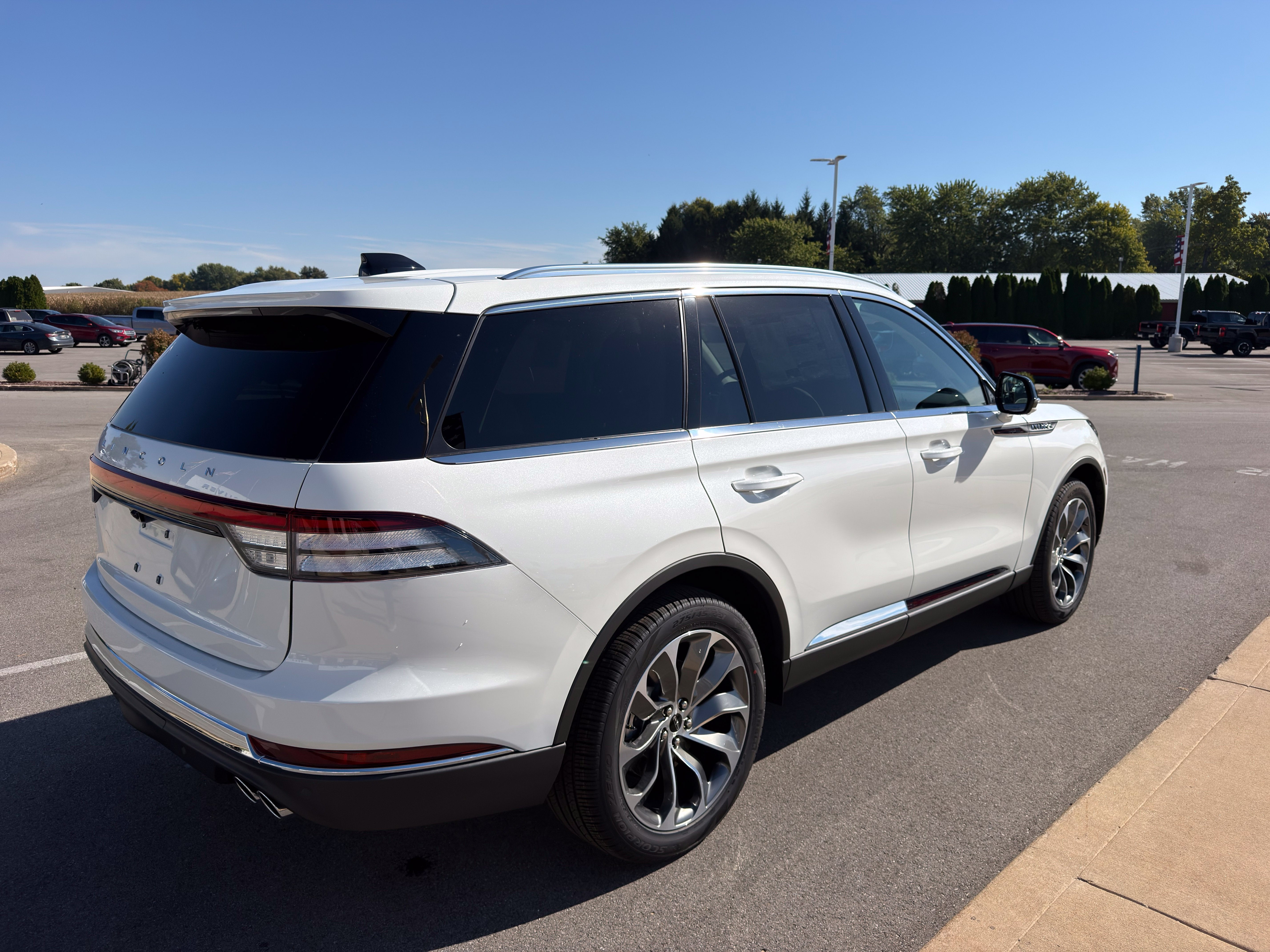2027 Lincoln Aviator Premiere Premium