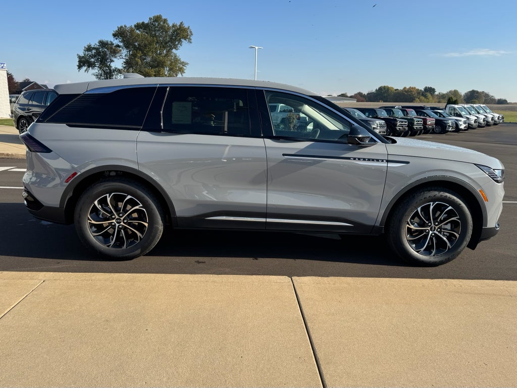 2026 Lincoln Nautilus Premiere AWD