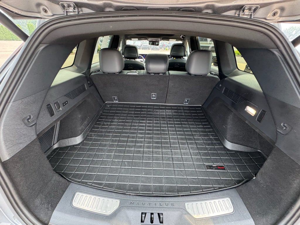 2025 Lincoln Nautilus Premiere AWD