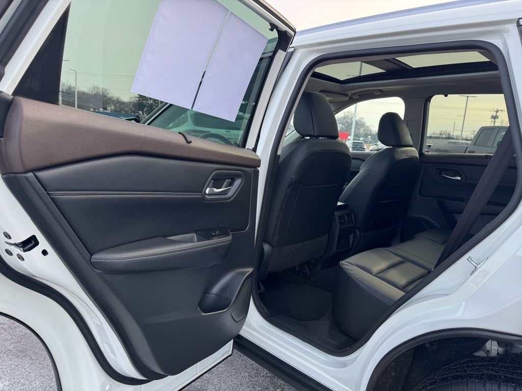 2023 Nissan Rogue SV AWD