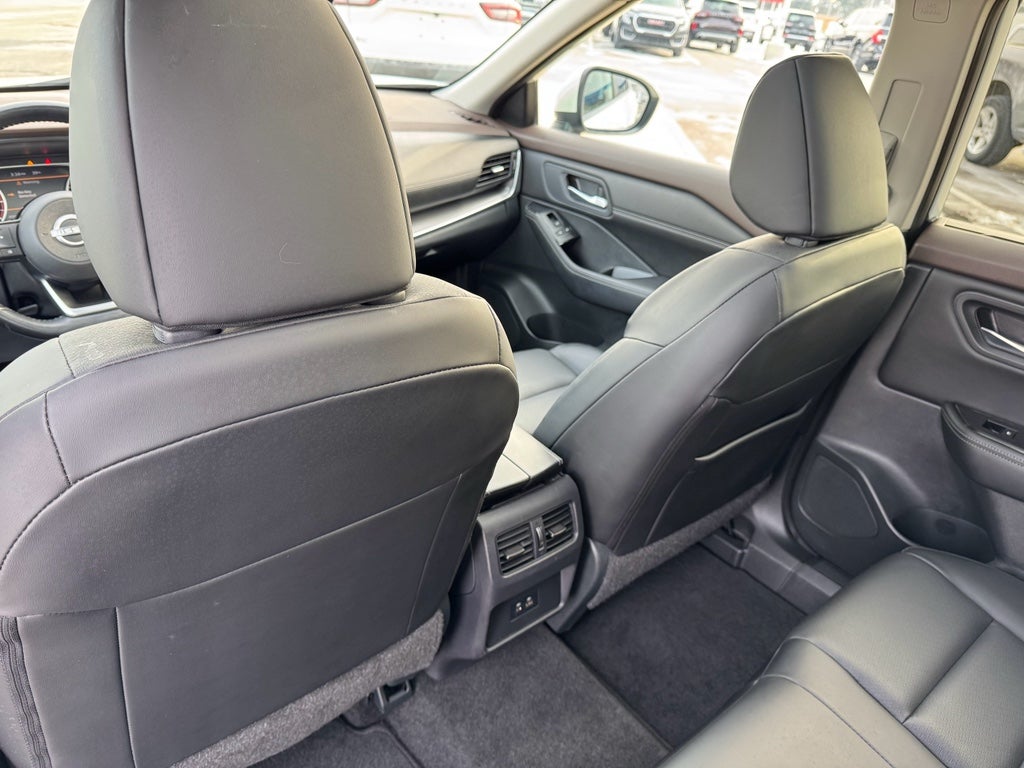 2023 Nissan Rogue SV AWD