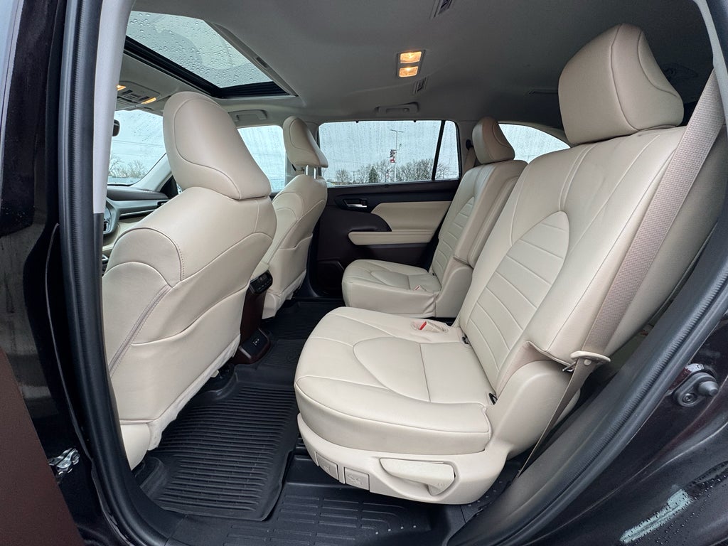 2022 Toyota Highlander XLE AWD