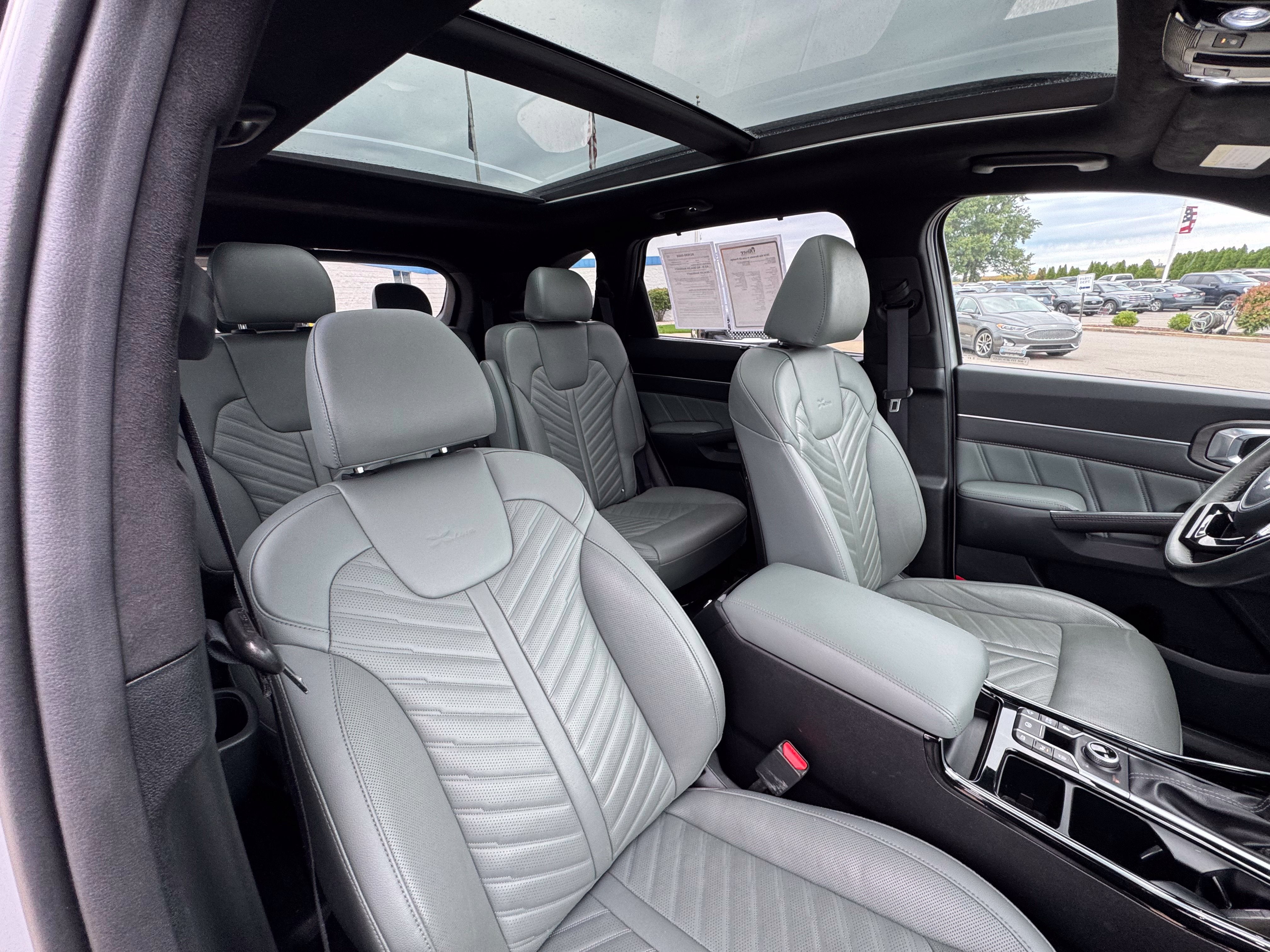 2024 Kia Sorento X-Line SX Prestige
