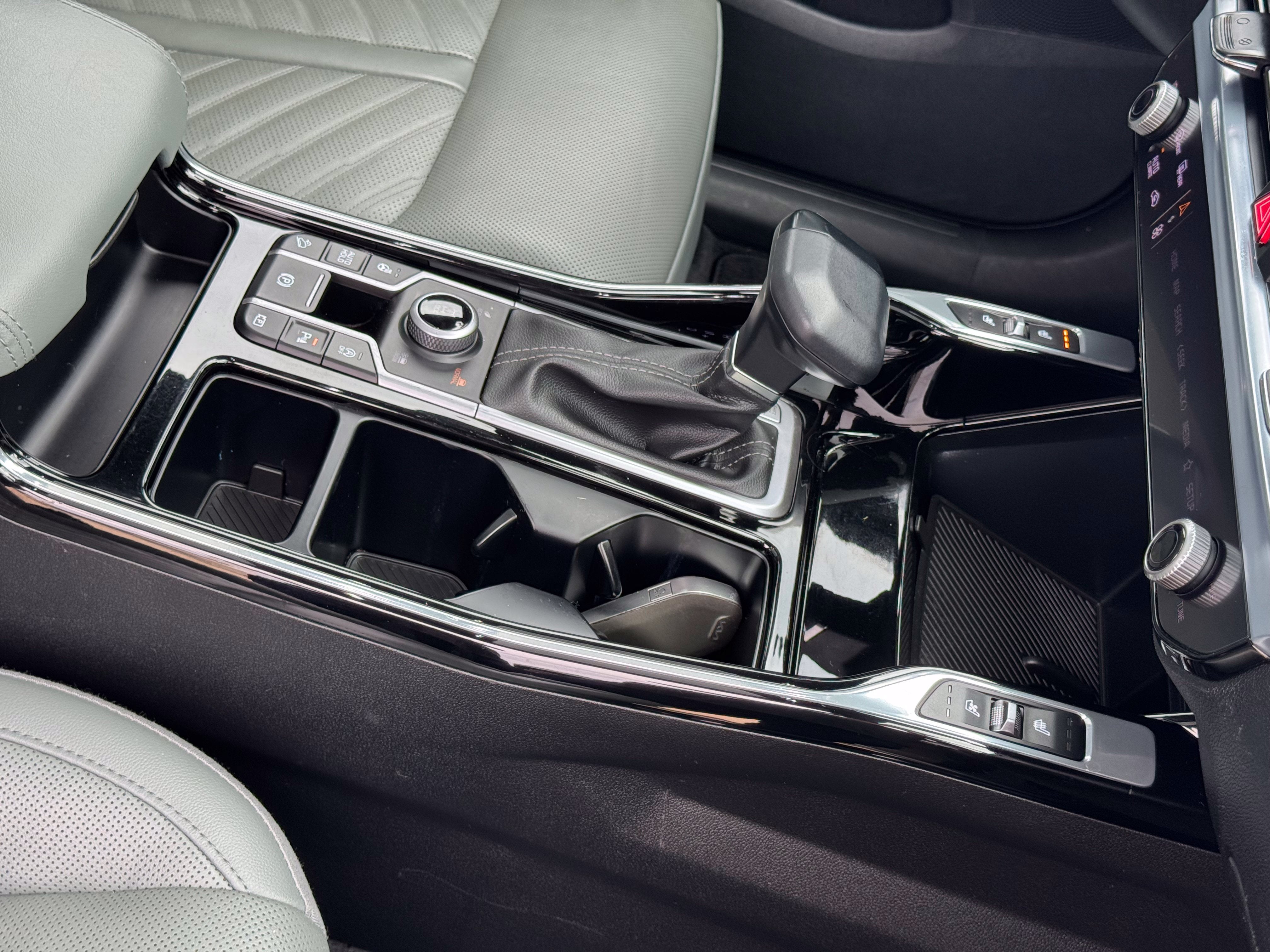 2024 Kia Sorento X-Line SX Prestige